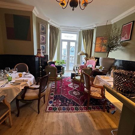 The White House Hotel New Quay Eksteriør billede