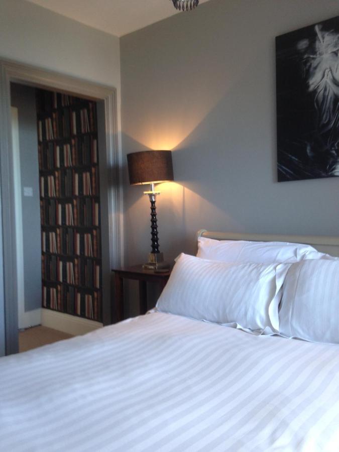 The White House Hotel New Quay Værelse billede