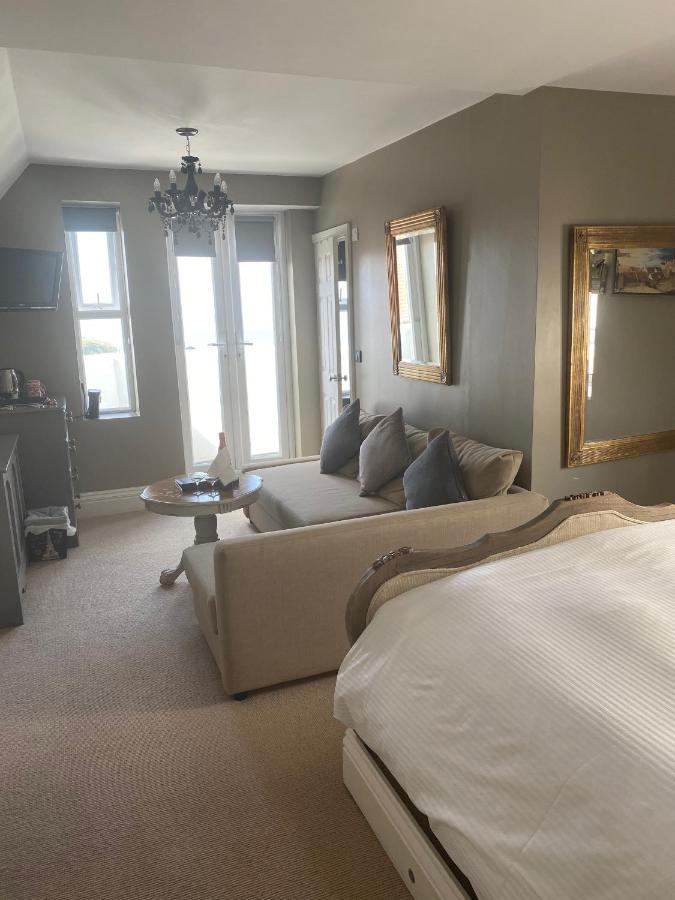 The White House Hotel New Quay Eksteriør billede